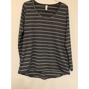 LuLaRoe Women's Black Gray Randy Striped Long Sleeve Shirt Top Size Small